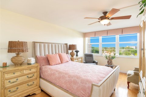 Condominio en venta en Pembroke Pines, Florida, 2 dormitorios, 121.7 m2 № 1045256 - foto 15
