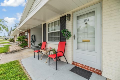 Copropriété à vendre à Pinellas Park, Floride: 2 chambres, 88.26 m2 № 1376961 - photo 3