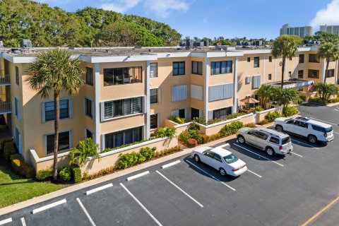 Condo in Jupiter, Florida, 2 bedrooms  № 1070256 - photo 5