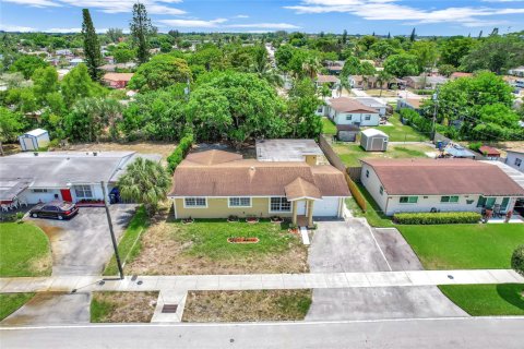 House in Fort Lauderdale, Florida 3 bedrooms, 141.4 sq.m. № 1226861 - photo 22