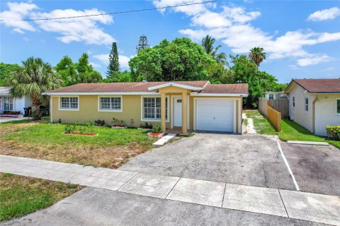 House in Fort Lauderdale, Florida 3 bedrooms, 141.4 sq.m. № 1226861 - photo 23