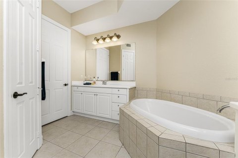 Condo in Punta Gorda, Florida, 2 bedrooms  № 1212587 - photo 22