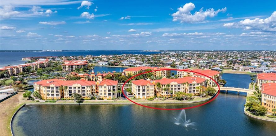 Condo in Punta Gorda, Florida, 2 bedrooms  № 1212587