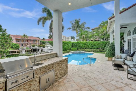 Casa en venta en Highland Beach, Florida, 5 dormitorios, 490.71 m2 № 1022214 - foto 11