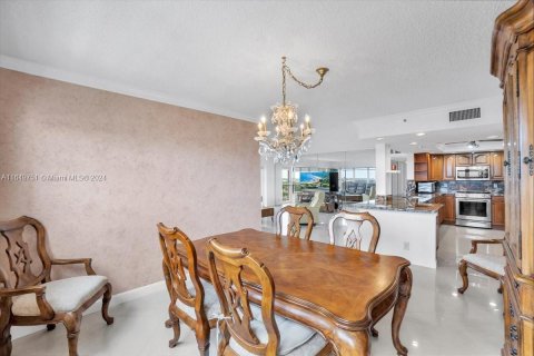 Condo in Fort Lauderdale, Florida, 2 bedrooms  № 1346049 - photo 7