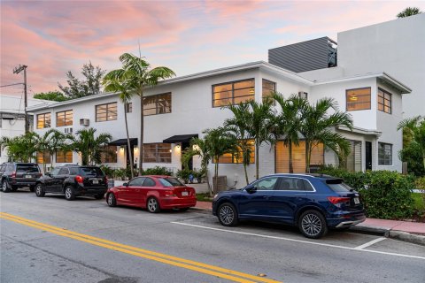 Immobilier commercial à vendre à Miami Beach, Floride: 504.09 m2 № 1345998 - photo 5