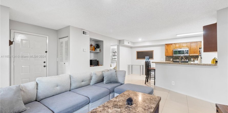 Condo à Sunrise, Floride, 2 chambres  № 1345517