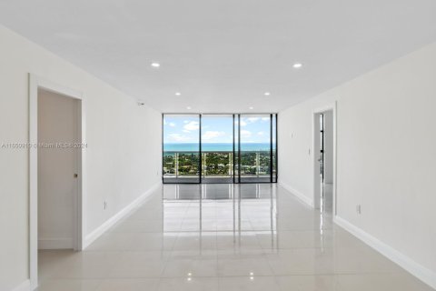 Condo in Aventura, Florida, 2 bedrooms  № 1345542 - photo 2