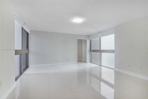 Condominio en venta en Aventura, Florida, 2 dormitorios, 154.5 m2 № 1074259 - foto 7