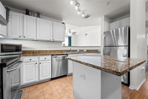 Condo in Tampa, Florida, 2 bedrooms  № 1369856 - photo 3