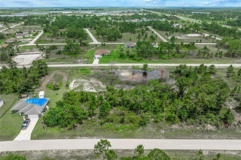 Terreno en venta en Lehigh Acres, Florida № 1296592 - foto 4