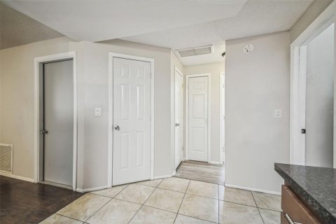 Casa en venta en Port Richey, Florida, 3 dormitorios, 114.64 m2 № 1374525 - foto 9