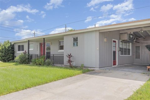 House in North Port, Florida 3 bedrooms, 123.65 sq.m. № 1374526 - photo 4