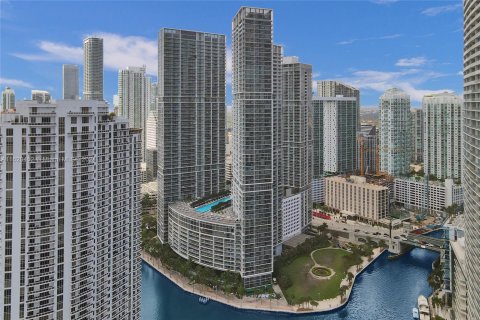 Condominio en venta en Miami, Florida, 1 dormitorio, 96.15 m2 № 1271128 - foto 25