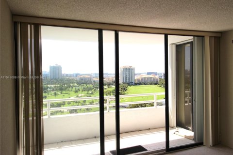 Condo in Aventura, Florida, 2 bedrooms  № 1060472 - photo 5