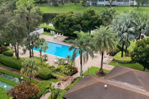 Copropriété à vendre à Pompano Beach, Floride: 2 chambres, 98.85 m2 № 1054592 - photo 16