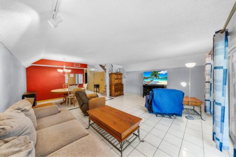 Adosado en venta en Davie, Florida, 3 dormitorios, 134.34 m2 № 1056986 - foto 5