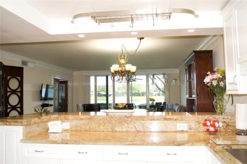 Copropriété à vendre à Pompano Beach, Floride: 3 chambres, 129.13 m2 № 1073644 - photo 10