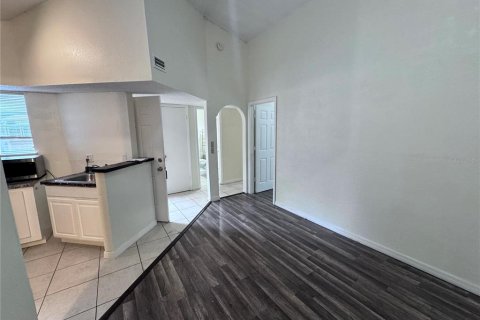 Copropriété à louer à Orlando, Floride: 3 chambres, 80.27 m2 № 1346874 - photo 3