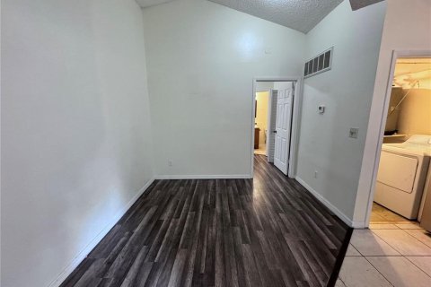 Copropriété à louer à Orlando, Floride: 3 chambres, 80.27 m2 № 1346874 - photo 4