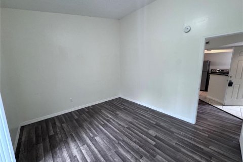 Condo in Orlando, Florida, 3 bedrooms  № 1346874 - photo 7