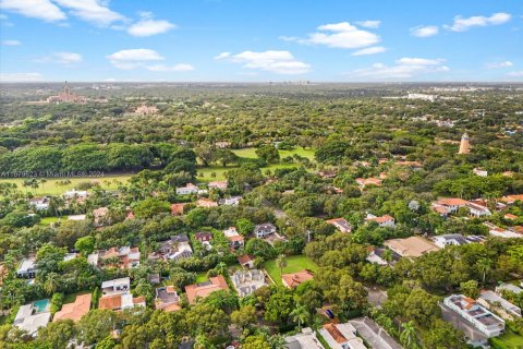 Villa ou maison à vendre à Coral Gables, Floride: 5 chambres, 422.71 m2 № 1410698 - photo 18