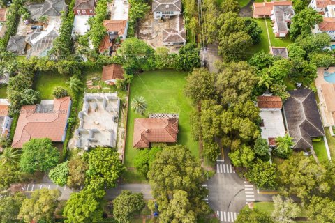 Villa ou maison à vendre à Coral Gables, Floride: 5 chambres, 422.71 m2 № 1410698 - photo 13