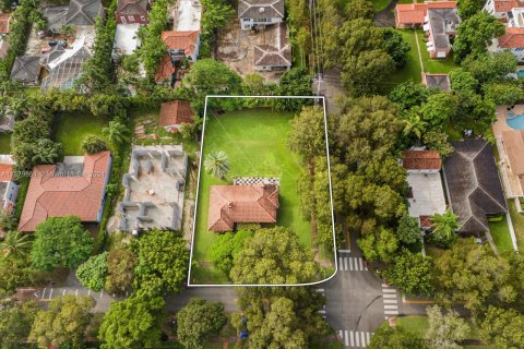 Terreno en venta en Coral Gables, Florida № 1410699 - foto 11