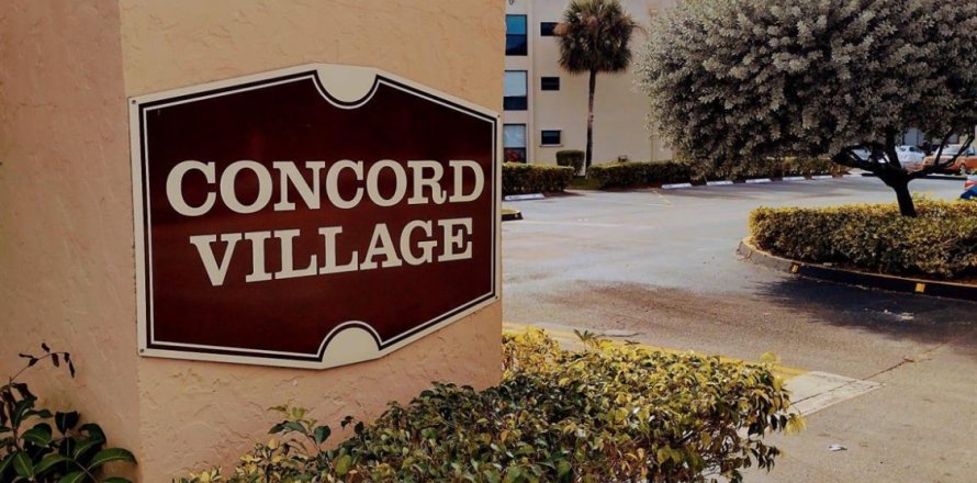 Condo in Tamarac, Florida, 2 bedrooms  № 1224939