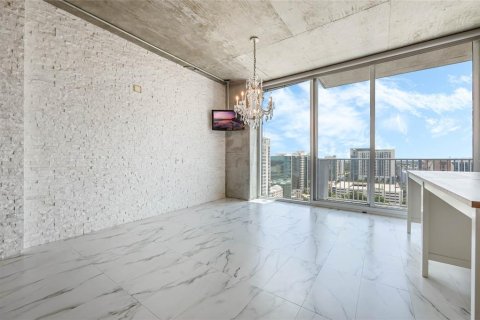 Condo in Orlando, Florida, 1 bedroom  № 1302890 - photo 9