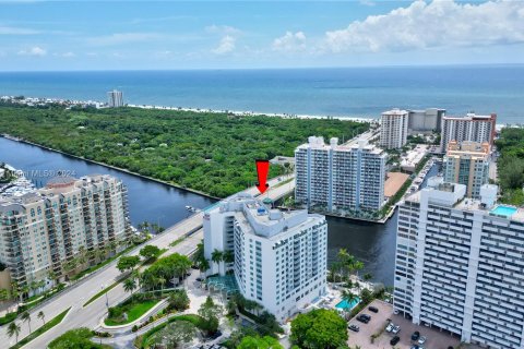 Condo in Fort Lauderdale, Florida, 1 bedroom  № 1237035 - photo 4