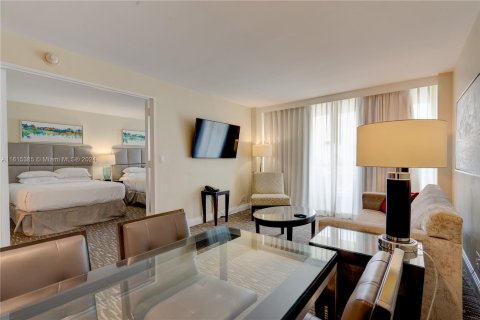 Condo in Fort Lauderdale, Florida, 1 bedroom  № 1237035 - photo 23