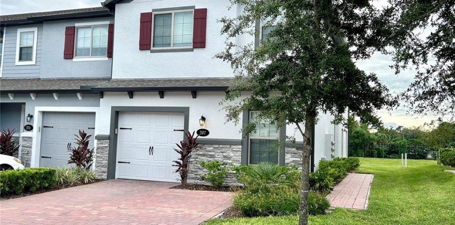 Townhouse in Apopka, Florida 4 bedrooms, 164.34 sq.m. № 1397085