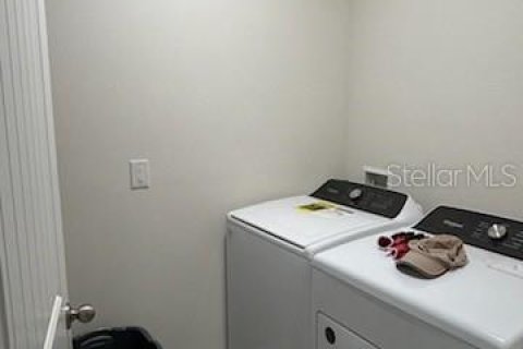 Dúplex en venta en Leesburg, Florida, 2 dormitorios, 148.92 m2 № 1025448 - foto 13