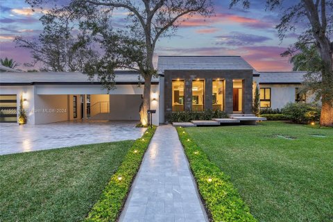 Casa en venta en Miami Shores, Florida, 5 dormitorios, 409.33 m2 № 1077250 - foto 5