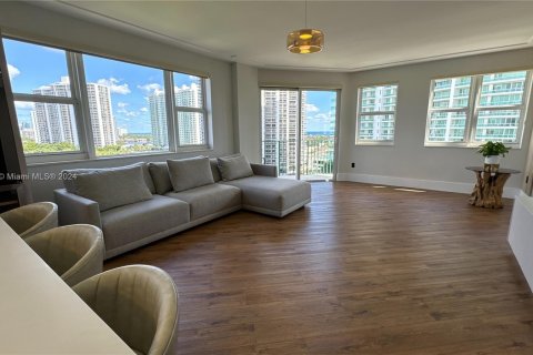 Condo in Aventura, Florida, 3 bedrooms  № 1044675 - photo 2