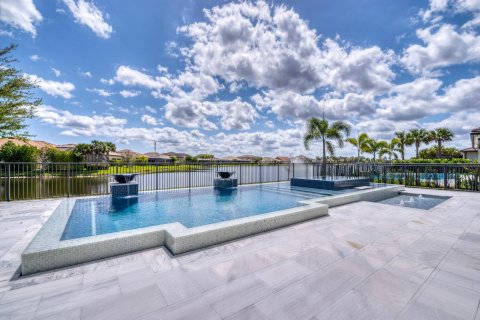 Villa ou maison à vendre à Jupiter, Floride: 6 chambres, 422.98 m2 № 1068070 - photo 5