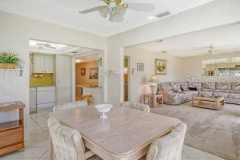 Condominio en venta en Sarasota, Florida, 2 dormitorios, 104.05 m2 № 1412626 - foto 15