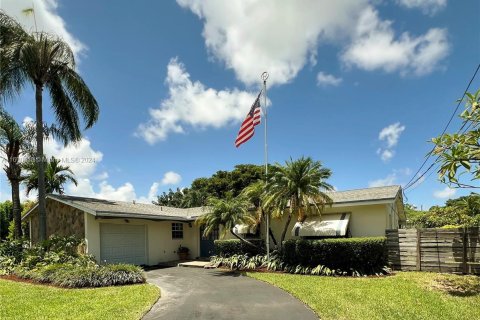 Casa en venta en Cutler Bay, Florida, 3 dormitorios, 154.78 m2 № 1291390 - foto 4