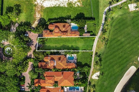 Terreno en venta en Fisher Island, Florida № 1241729 - foto 12