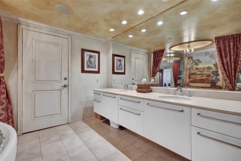 Copropriété à vendre à Hollywood, Floride: 4 chambres, 287.16 m2 № 1060247 - photo 25