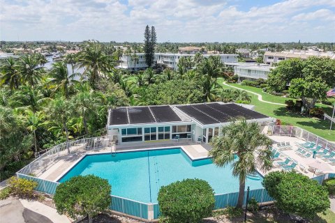 Condominio en venta en Hillsboro Beach, Florida, 1 dormitorio, 53.42 m2 № 1027057 - foto 14