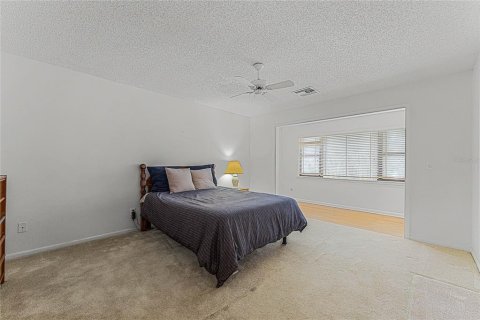 Condo in Orlando, Florida, 3 bedrooms  № 1400488 - photo 15