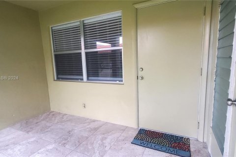 Copropriété à vendre à Hallandale Beach, Floride: 1 chambre, 71.07 m2 № 1402643 - photo 9