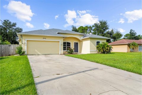 House in North Port, Florida 3 bedrooms, 158.77 sq.m. № 1372207 - photo 2