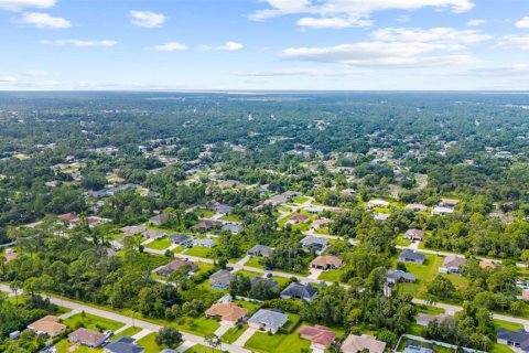 House in North Port, Florida 3 bedrooms, 158.77 sq.m. № 1372207 - photo 29