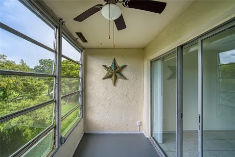 Copropriété à vendre à Tamarac, Floride: 1 chambre, 76.64 m2 № 1325498 - photo 26