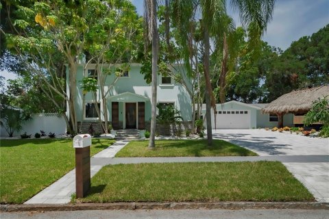 Villa ou maison à vendre à Gulfport, Floride: 4 chambres, 245.82 m2 № 1338910 - photo 8