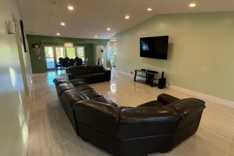 Villa ou maison à vendre à Coral Springs, Floride: 3 chambres, 153.57 m2 № 1034034 - photo 16