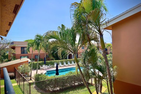 Condominio en venta en Boca Raton, Florida, 1 dormitorio, 62.71 m2 № 1045578 - foto 3